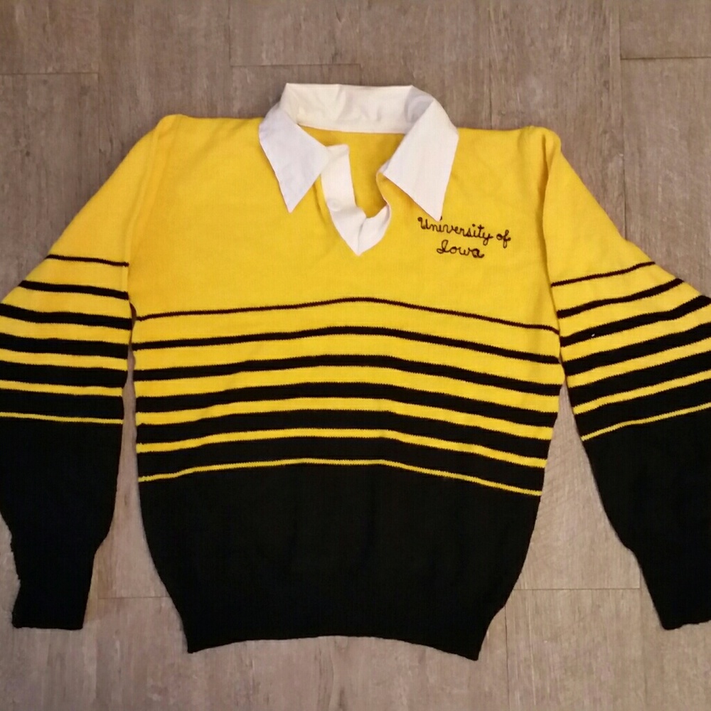 Vintage University of Iowa sweater